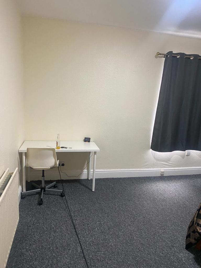 Pc House Hotell Leicester Exteriör bild